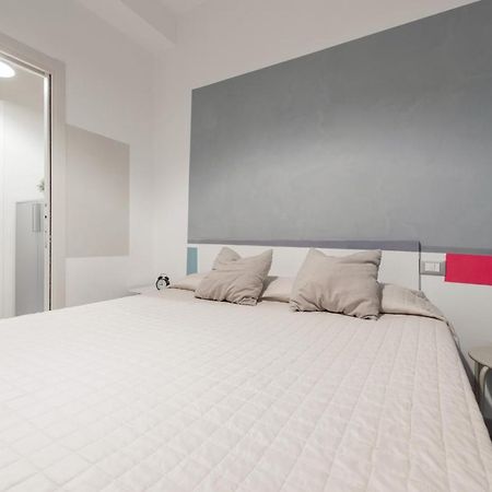Babyaccommodation Family Sea & Box Пиетра Лигуре Екстериор снимка
